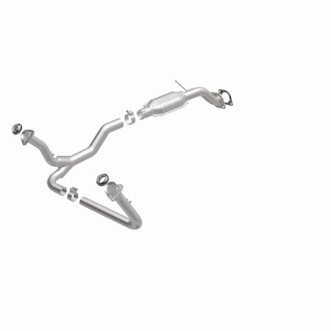 MagnaFlow direct-fit catalytic converter fits 2000-2005 Chevrolet Blazer, 2001-2004 Chevrolet GM S10, and additional vehicles and 2000-2005 GM Blazer 4WD 4.3L stainless steel CARB