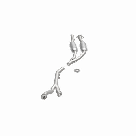 MagnaFlow direct-fit catalytic converter fits 1994-1995 Mercedes-Benz S500, Mercedes-Benz S420, and additional vehicles. Hardware is included to eliminate the hassle of working wit
