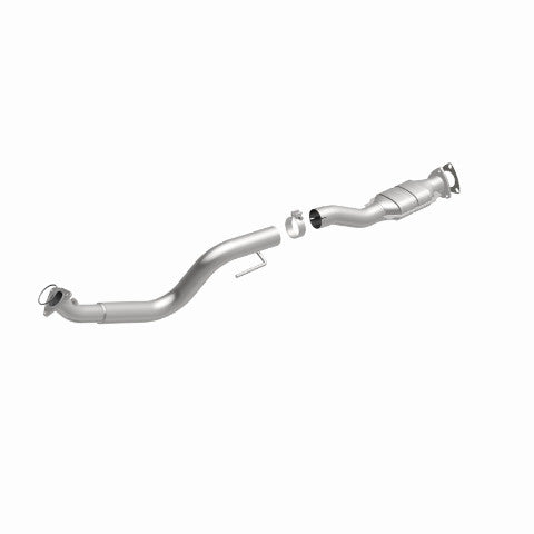 MagnaFlow direct-fit catalytic converter fits 2003-2005 Chevrolet Express 3500, Chevrolet Express 2500, and additional vehicles and 2003-2007 GM 2500/3500 passenger side passenger