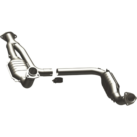 MagnaFlow direct-fit catalytic converter fits 1996-2000 Chevrolet Tahoe, 1996-1999 Chevrolet K1500 Suburban, and additional vehicles and 00-01Tahoe/Yukon V8 5.7L stainless steel CA