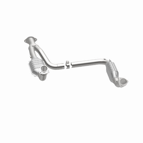 MagnaFlow direct-fit catalytic converter fits 1996-2000 Chevrolet Tahoe, 1996-1999 Chevrolet K1500 Suburban, and additional vehicles and 00-01Tahoe/Yukon V8 5.7L stainless steel CA
