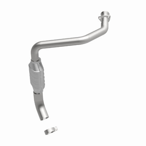 MagnaFlow direct-fit catalytic converter fits 1996-1999 Chevrolet Express 1500, Chevrolet Express 2500, and additional vehicles. Hardware is included to eliminate the hassle of wor
