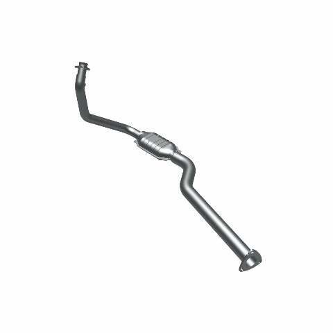 MagnaFlow direct-fit catalytic converter fits 1996-1999 Chevrolet Express 1500, Chevrolet Express 2500, and additional vehicles. Hardware is included to eliminate the hassle of wor