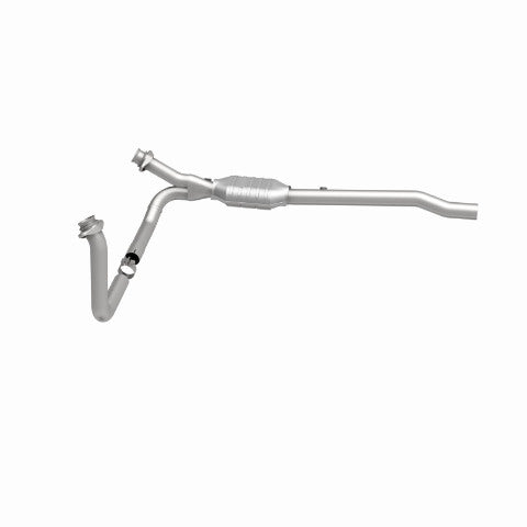 MagnaFlow direct-fit catalytic converter for 2002-2003 Ram 4.7 inch inlet/outlet stainless steel Federal EPA compliant OBDII 93616