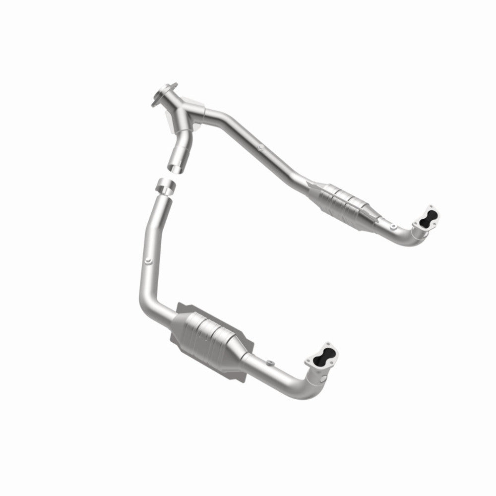 MagnaFlow direct-fit catalytic converter fits 1994-1995 Land Rover Defender 90, Land Rover Discovery, and additional vehicles. Hardware is included to eliminate the hassle of worki