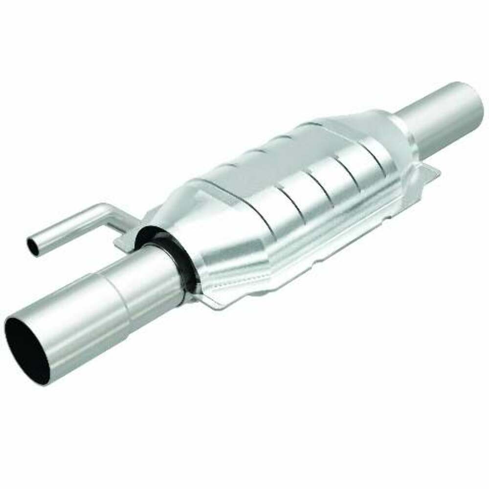 MagnaFlow direct-fit catalytic converter fits 95 Dodge Ram 2500Hd 5.9L/8. 5.9L stainless steel Federal EPA compliant OBDII 95221
