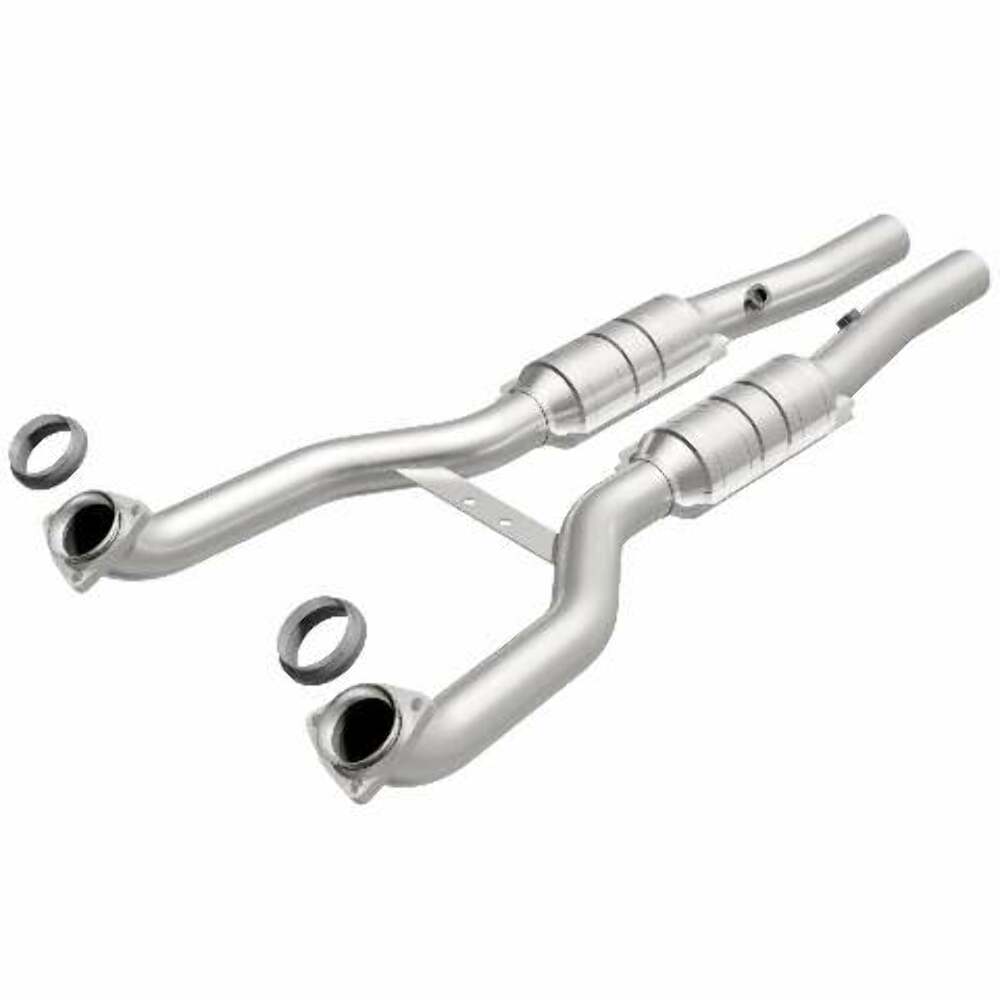 MagnaFlow direct-fit catalytic converter for 1997-1999 Chevy Corvette driver side stainless steel CARB compliant OBDII 51397