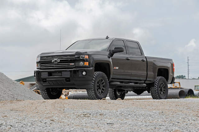 Fits Chevy/GMC 2500HD/3500HD 2&4WD (11-19) 3.5" Lift Kit; w/ Overloads; 97530