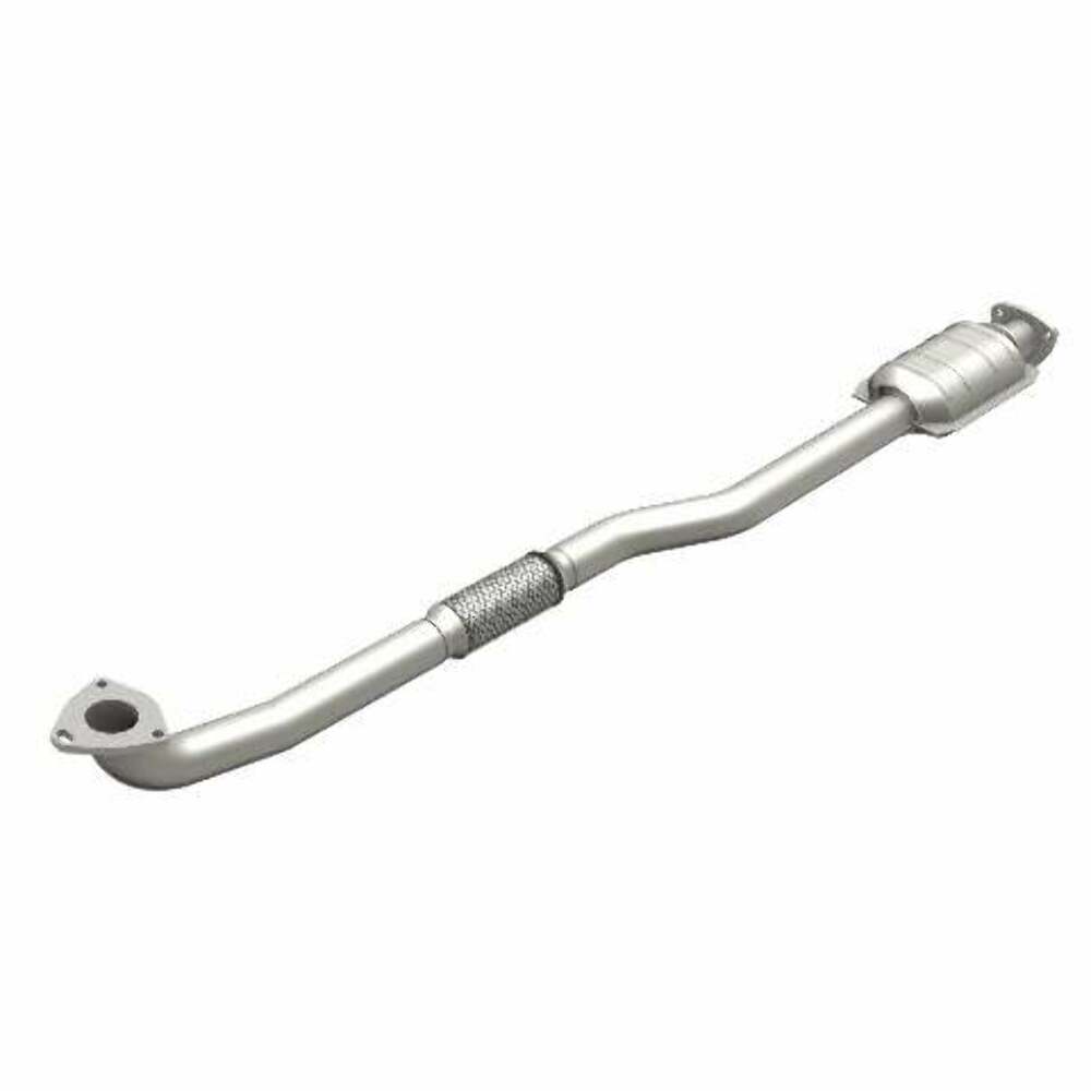 MagnaFlow direct-fit catalytic converter fits 1999-2002 Daewoo Leganza 2.2L stainless steel CARB compliant OBDII 51619
