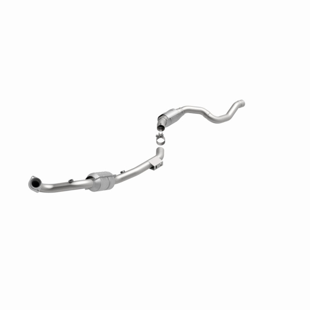 MagnaFlow direct-fit catalytic converter fits 1999-2002 Merc ML430 passenger side 4.3L passenger side stainless steel CARB compliant 447277