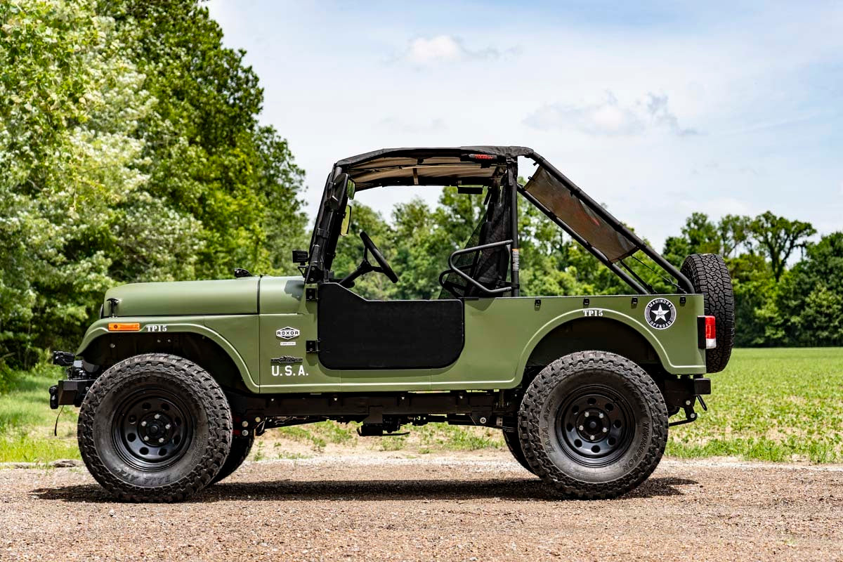Lift kit by Rough Country