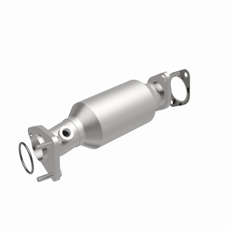 MagnaFlow direct-fit catalytic converter for 2007-2016 Nissan Frontier 4.0L stainless steel CARB compliant 5582668