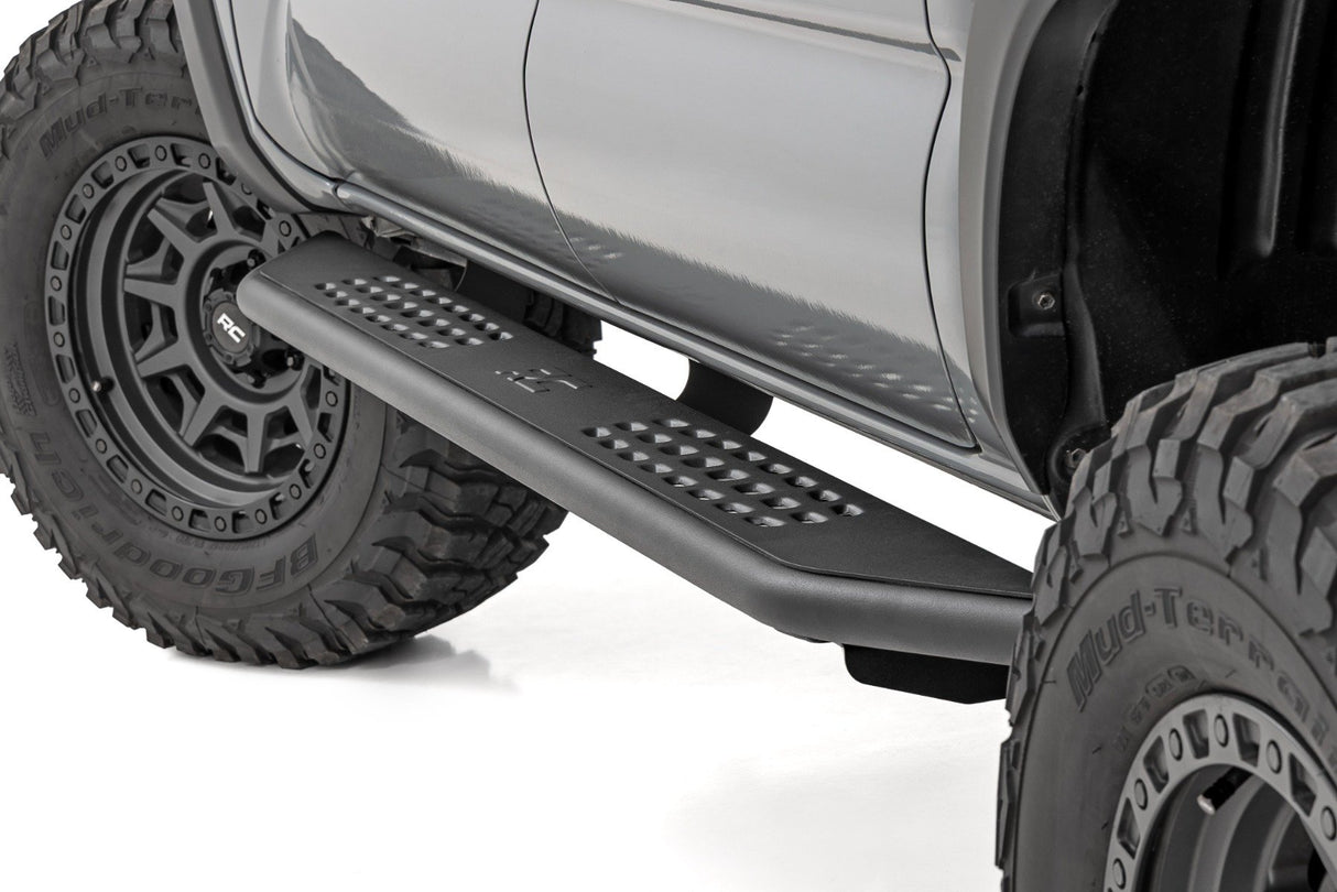 Running boards for 2016-2023 Toyota Tacoma by Rough Country