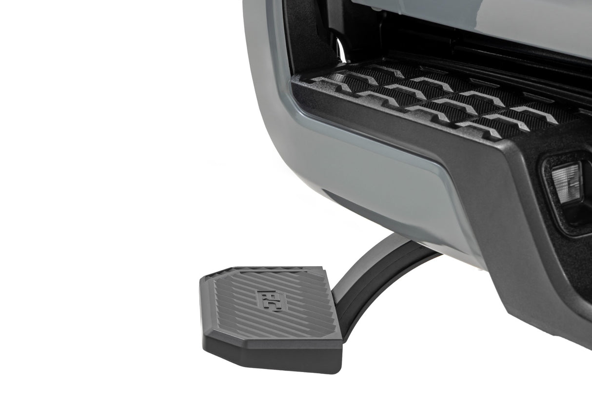Steps for 2016-2023 Toyota Tacoma by Rough Country