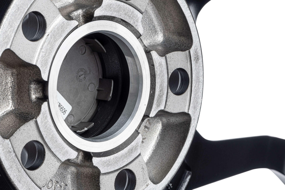 APR Hub Centric Ring - 66.5mm to 57.1mm for Audi and VW billet aluminum