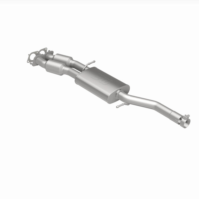 MagnaFlow direct-fit catalytic converter fits 2017 Cadillac XT5 / stainless steel CARB compliant OBDII