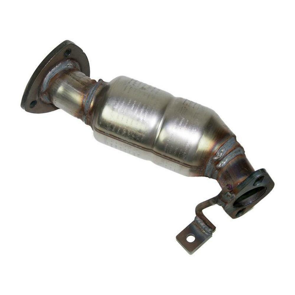 direct-fit catalytic converter fits 2008-2017 Buick Enclave 3.6L V6 and 2009-2017 Chevy Traverse 3.6L V6 rear front Federal EPA with gaskets Schultz