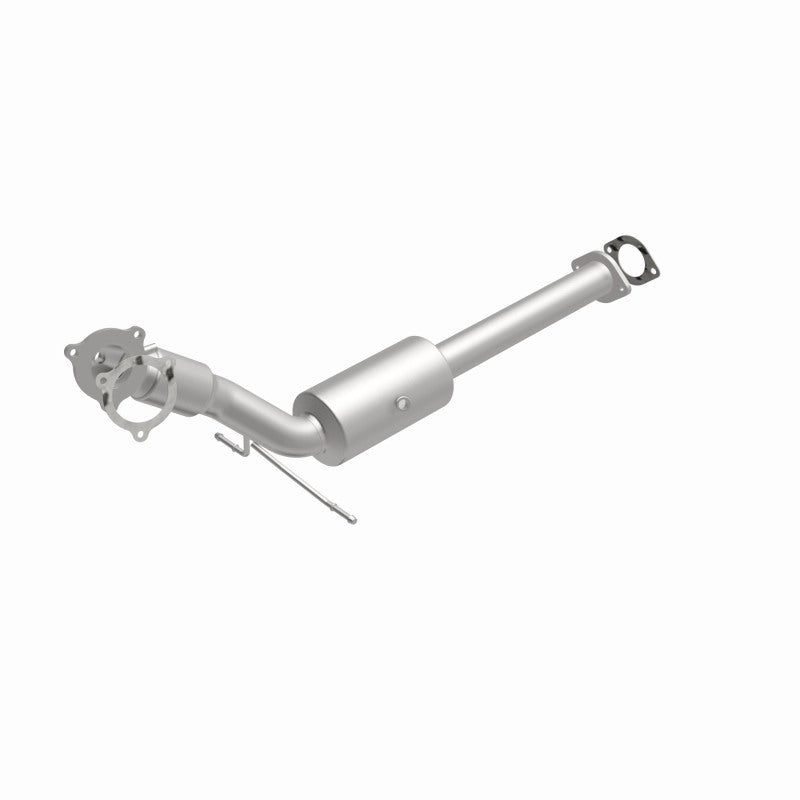 MagnaFlow direct-fit catalytic converter fits 2001 Volvo V70 and 2001 Volvo S60. Avoid potential exhaust leaks by using the included gaskets to get a proper seal and 2001 Volvo S60