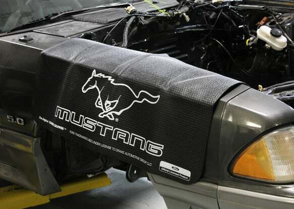 Original Fender Cover Mustang Running Pony Logo - FG2105-1 mechanic fender cover
