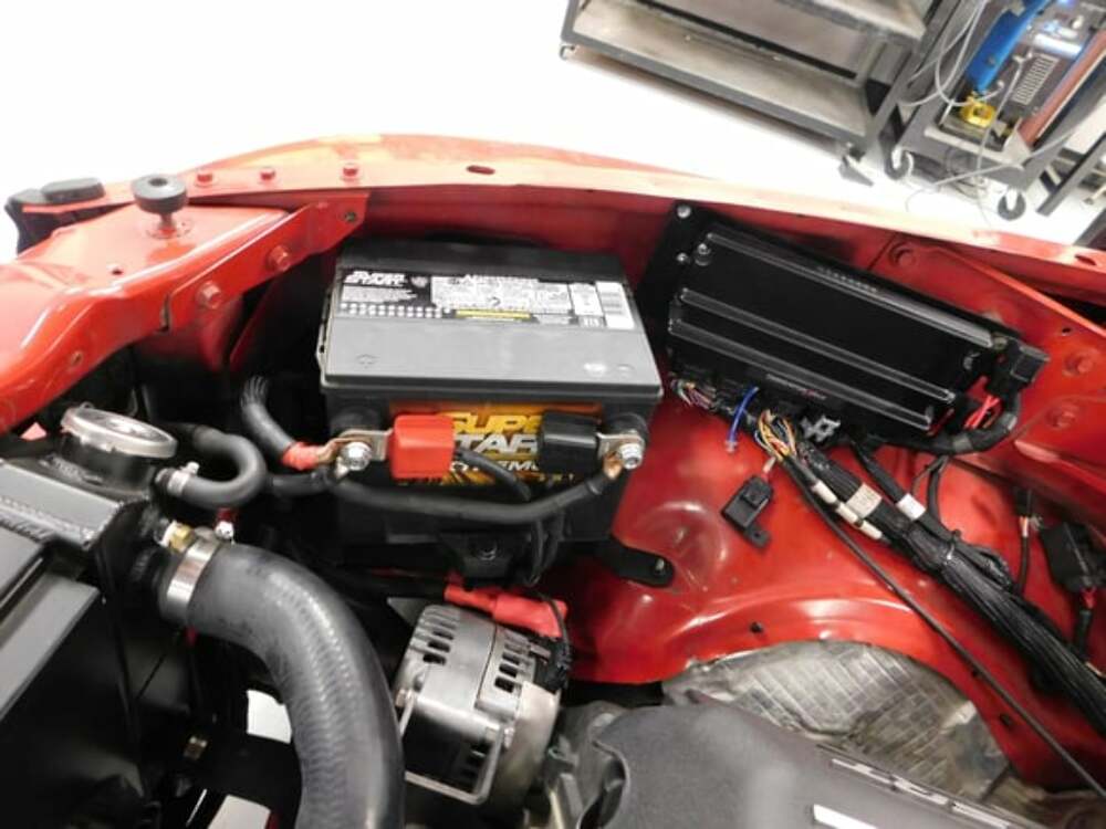 Hooker performance muffler fits-1997-2004-dodge-dakota-w-gen-iii-hemi-battery-tray-relocation-kit-bhs576