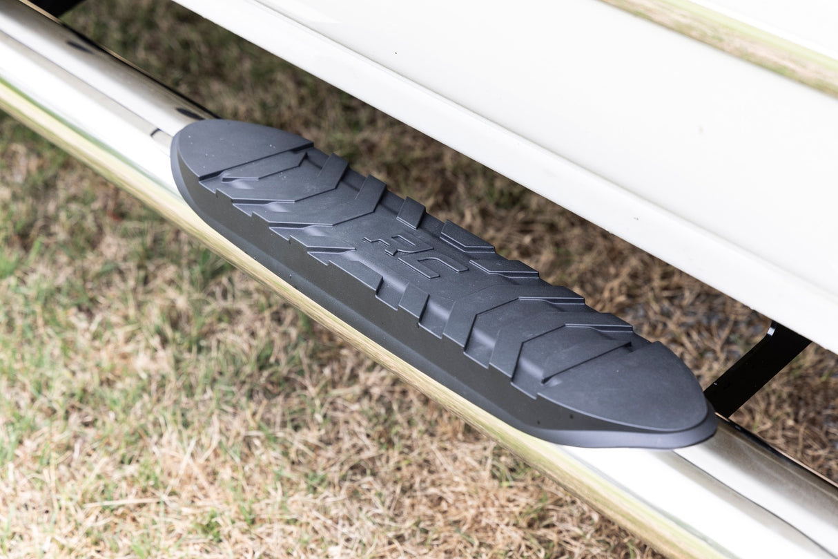 Steps for Chevy by Rough Country