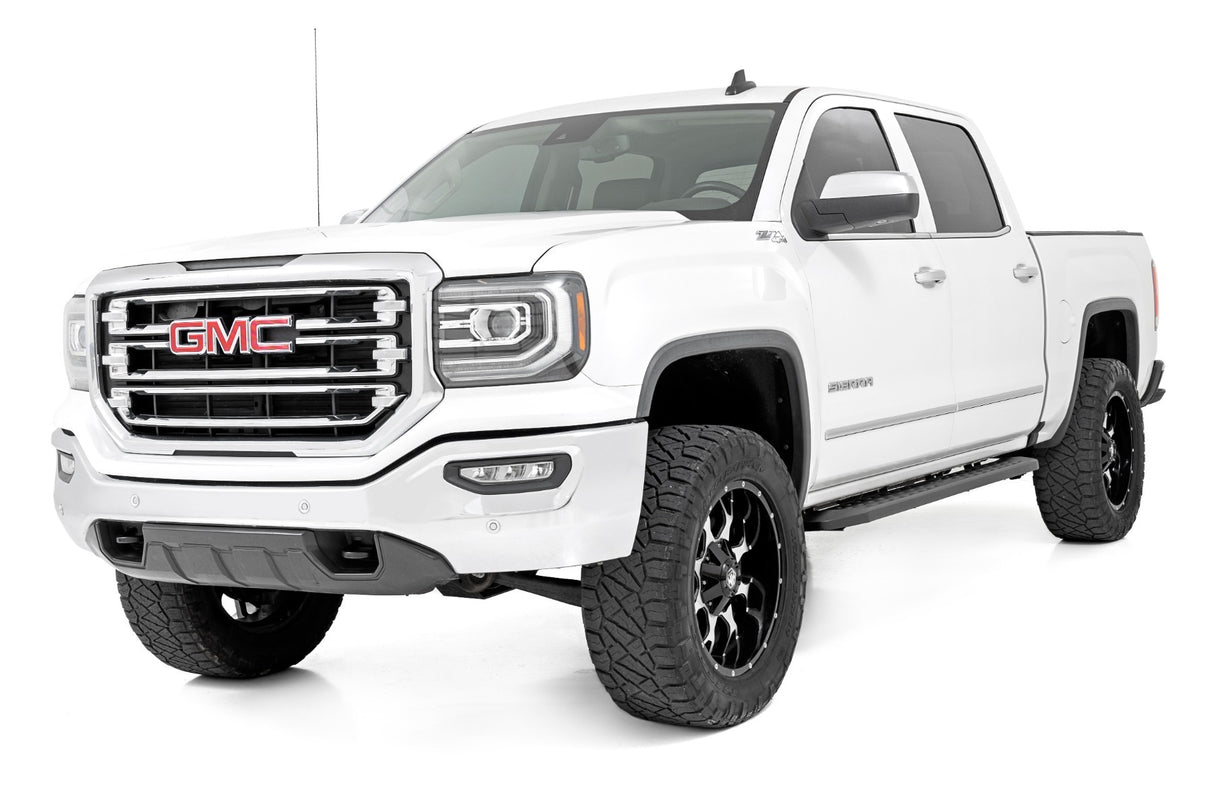 Running boards for Chevy by Rough Country