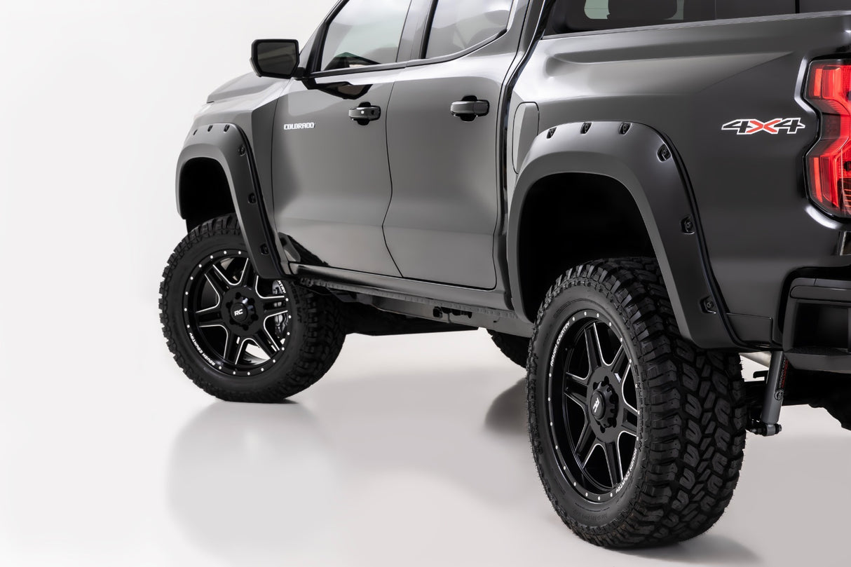 Fender flares for 2023-2024 Chevy Colorado by Rough Country