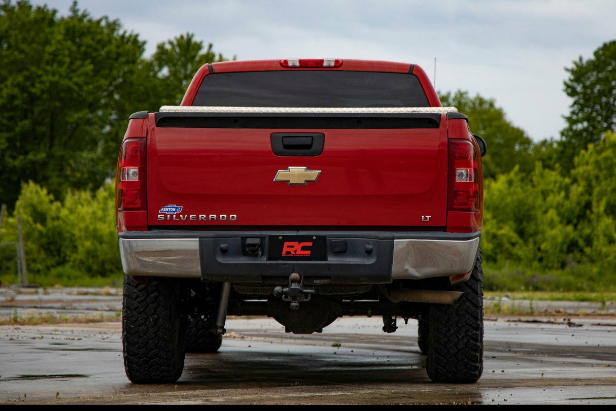 Lift kit for 2007-2013 Chevy Sierra 1500 by Rough Country