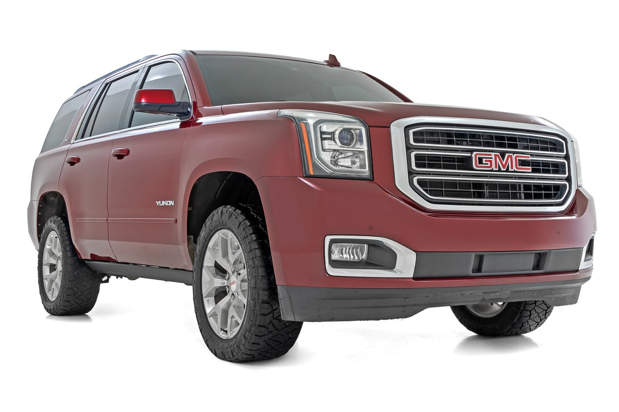 Running boards for Chevy Tahoe by Rough Country