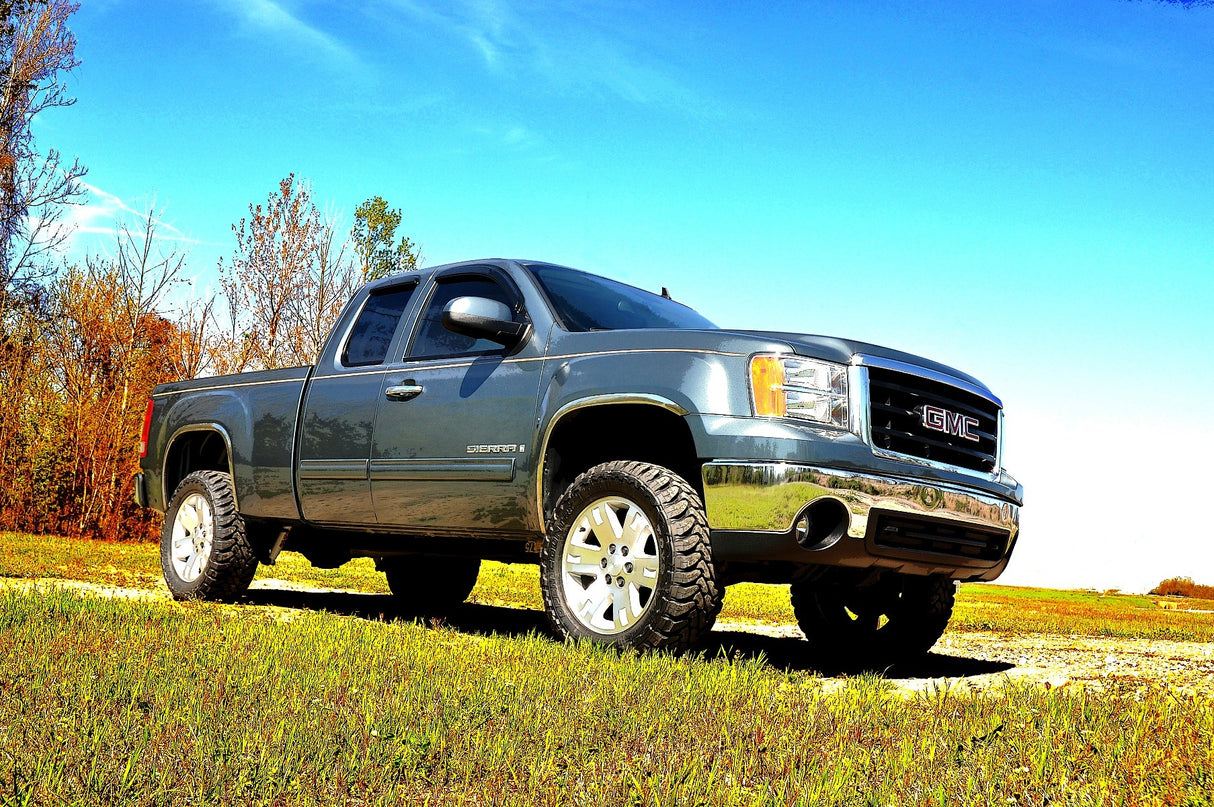 Lift kit for Chevy by Rough Country