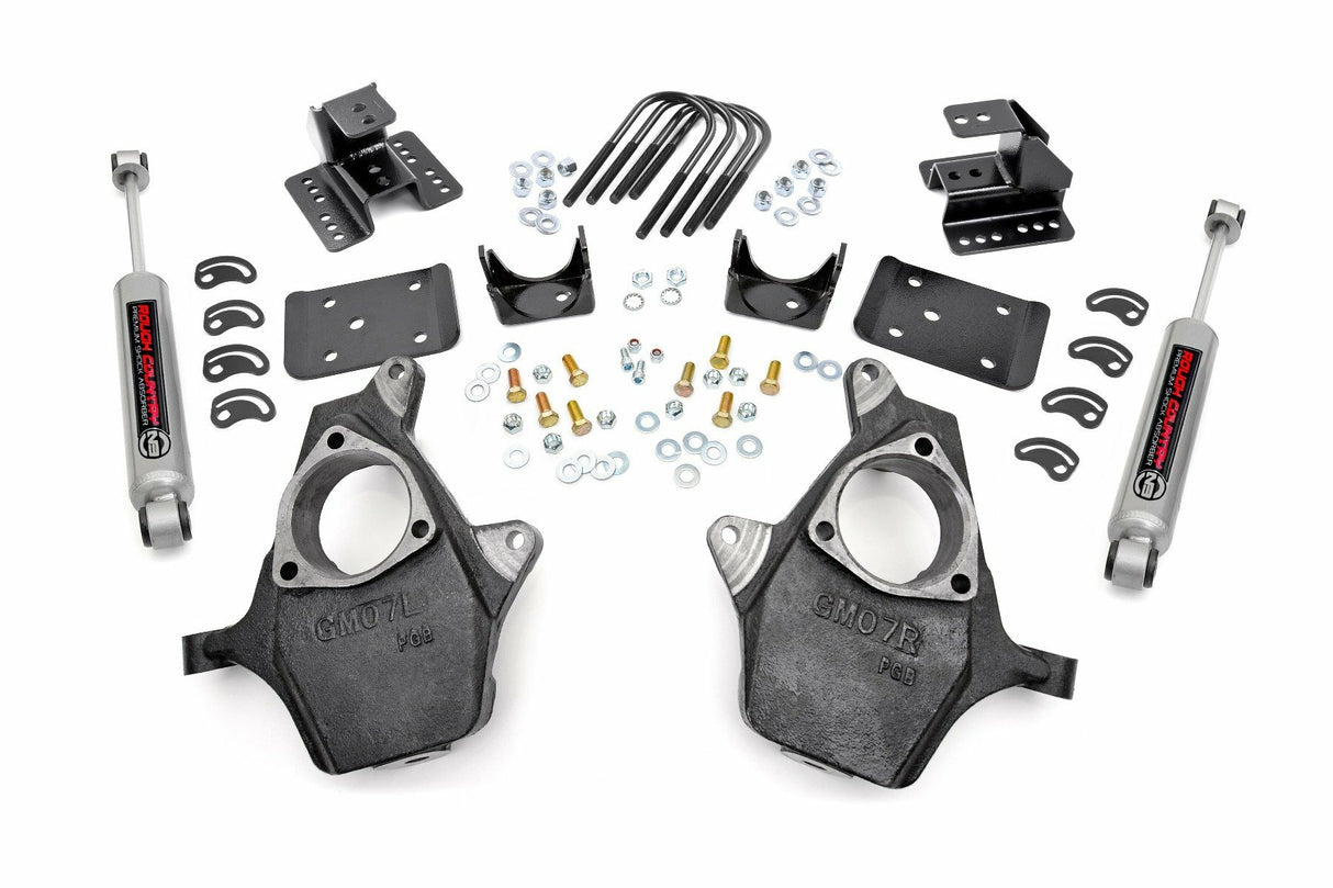 Fits Chevy/GMC 1500 (99-06 & Classic) Lowering Kit; 2 Inch FR; 4 Inch RR; 722.2