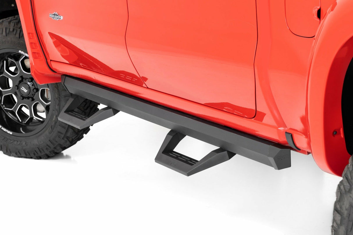 Side steps for 2019-2024 Chevy Silverado 1500 by Rough Country