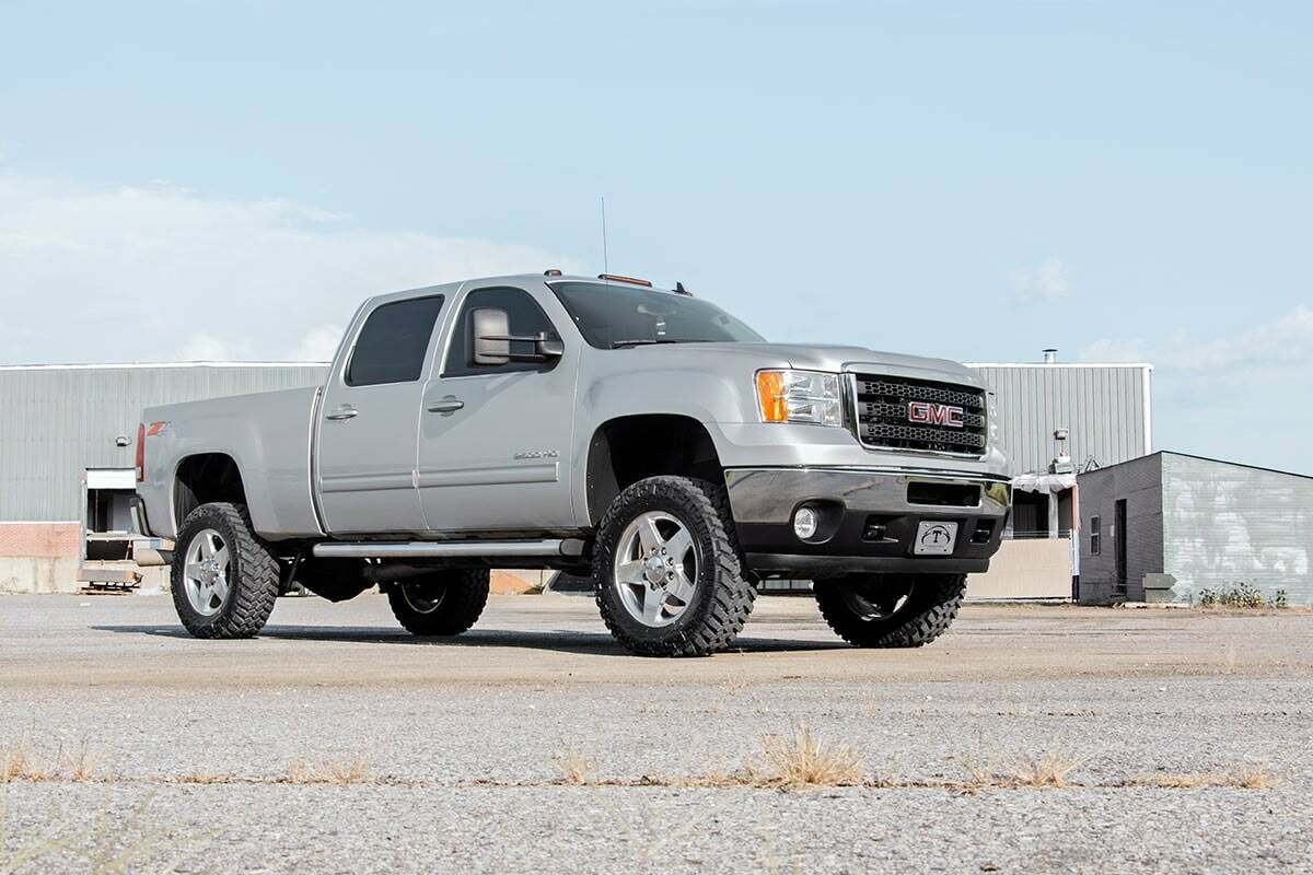 Lift kit for Chevy by Rough Country