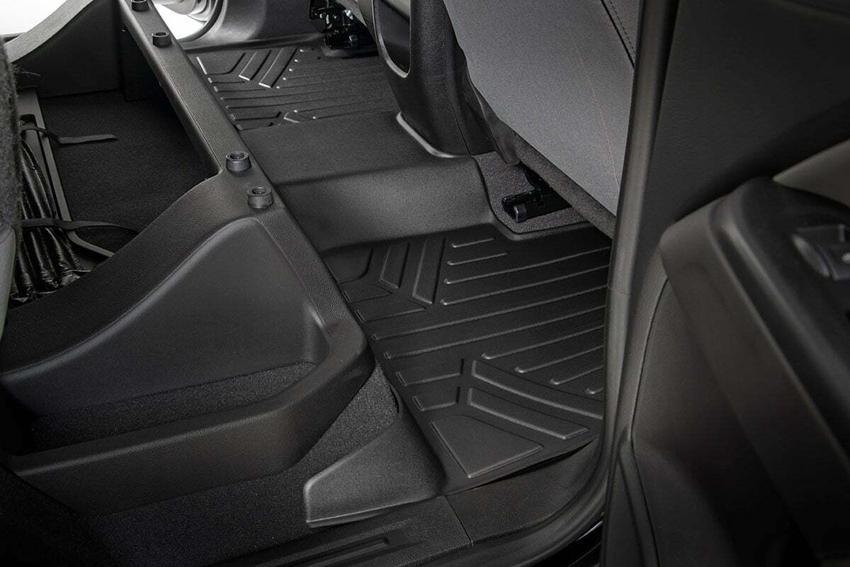 Floor mats for 2015-2022 Chevy Colorado by Rough Country