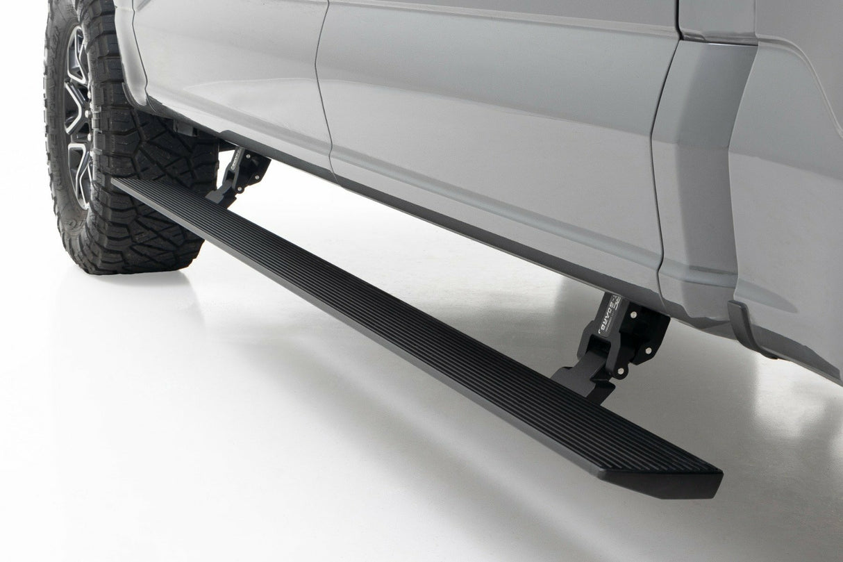 Running boards for 2024-2024 Ford Super Duty by Rough Country