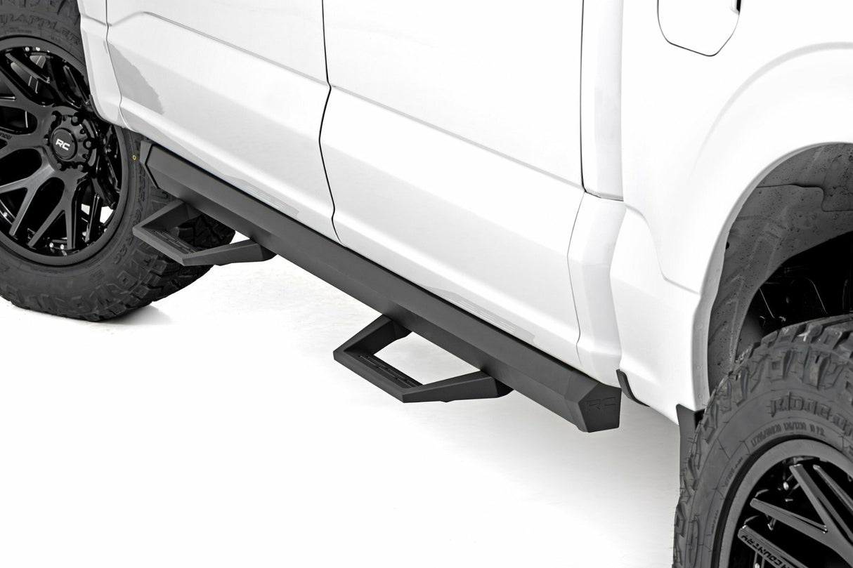 Steps for 2015-2024 Ford Super Duty by Rough Country