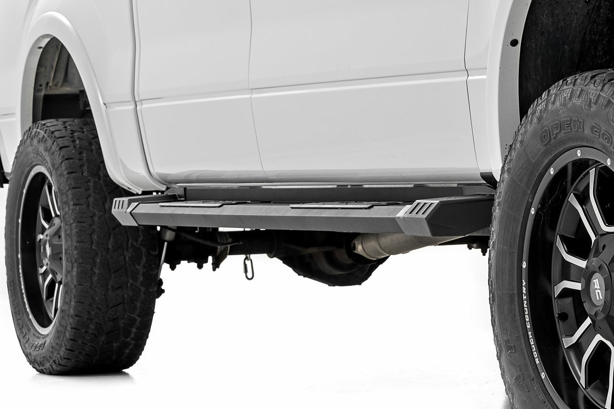 Running boards for 2009-2014 Ford F-150 by Rough Country