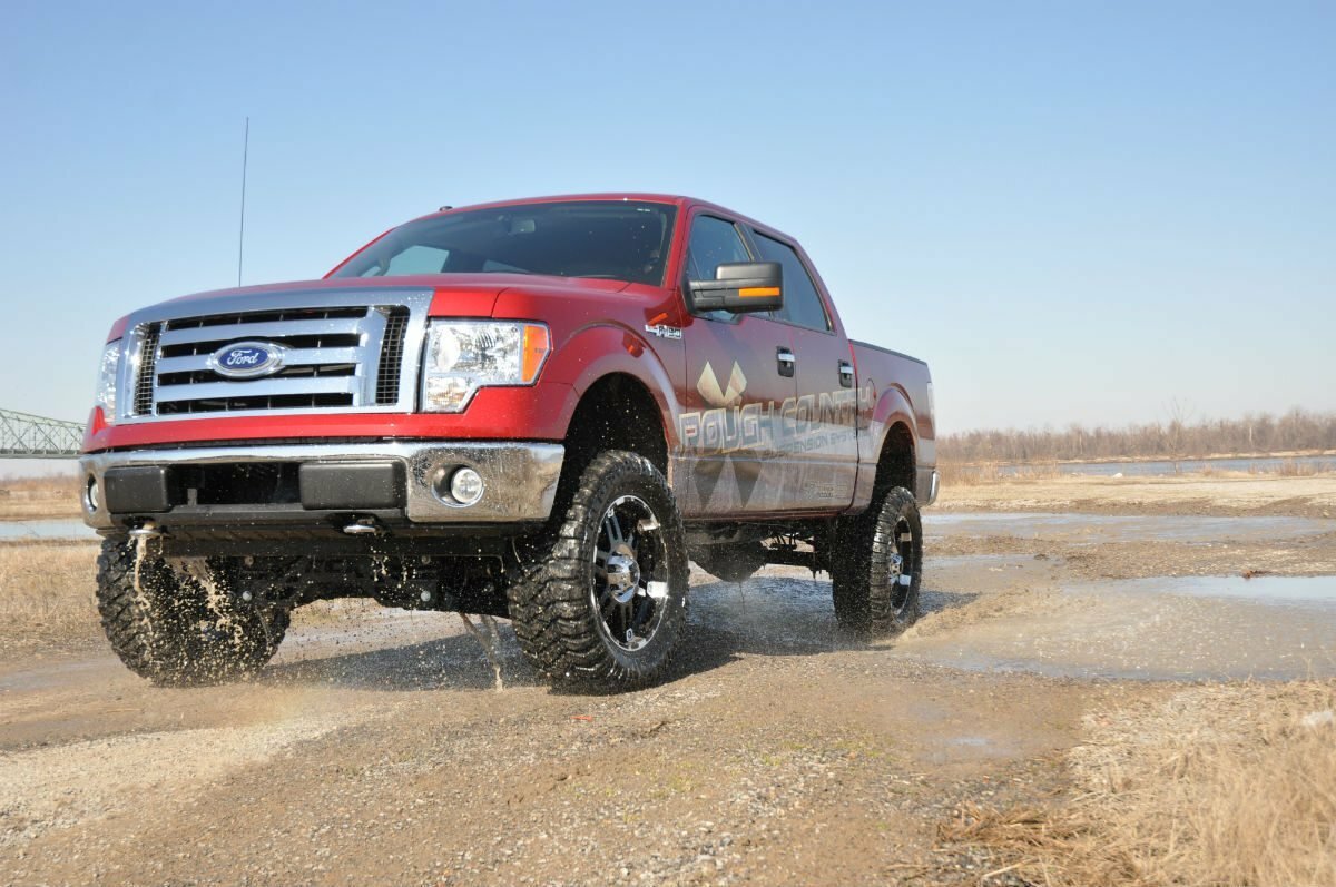 Lift kit for 2009-2010 Ford F-150 by Rough Country