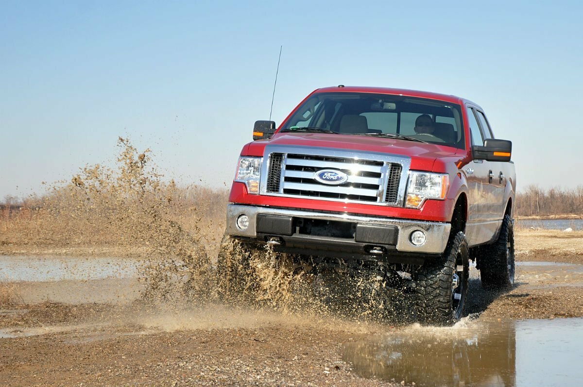 Lift kit for 2009-2010 Ford F-150 by Rough Country