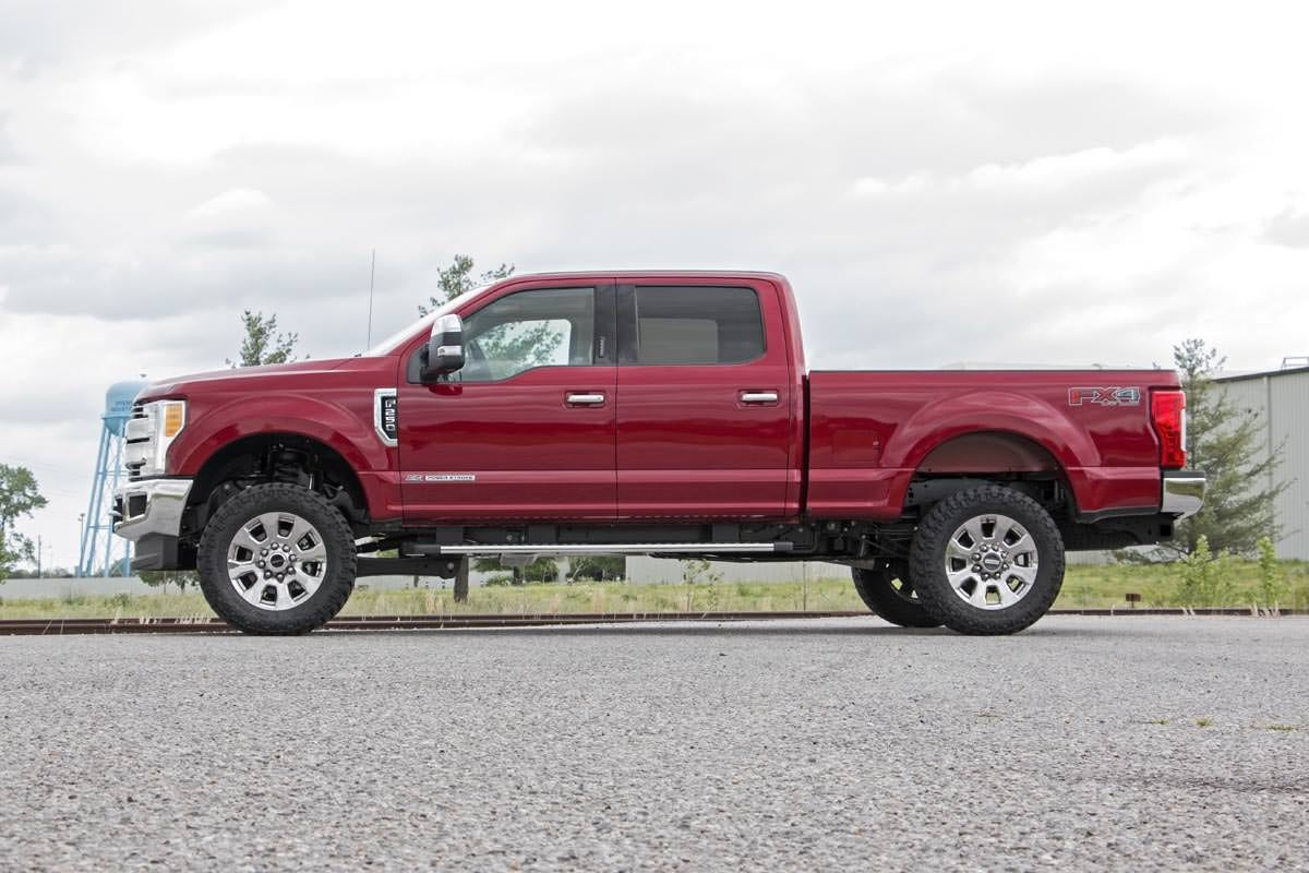 Lift kit for Ford F-250 by Rough Country