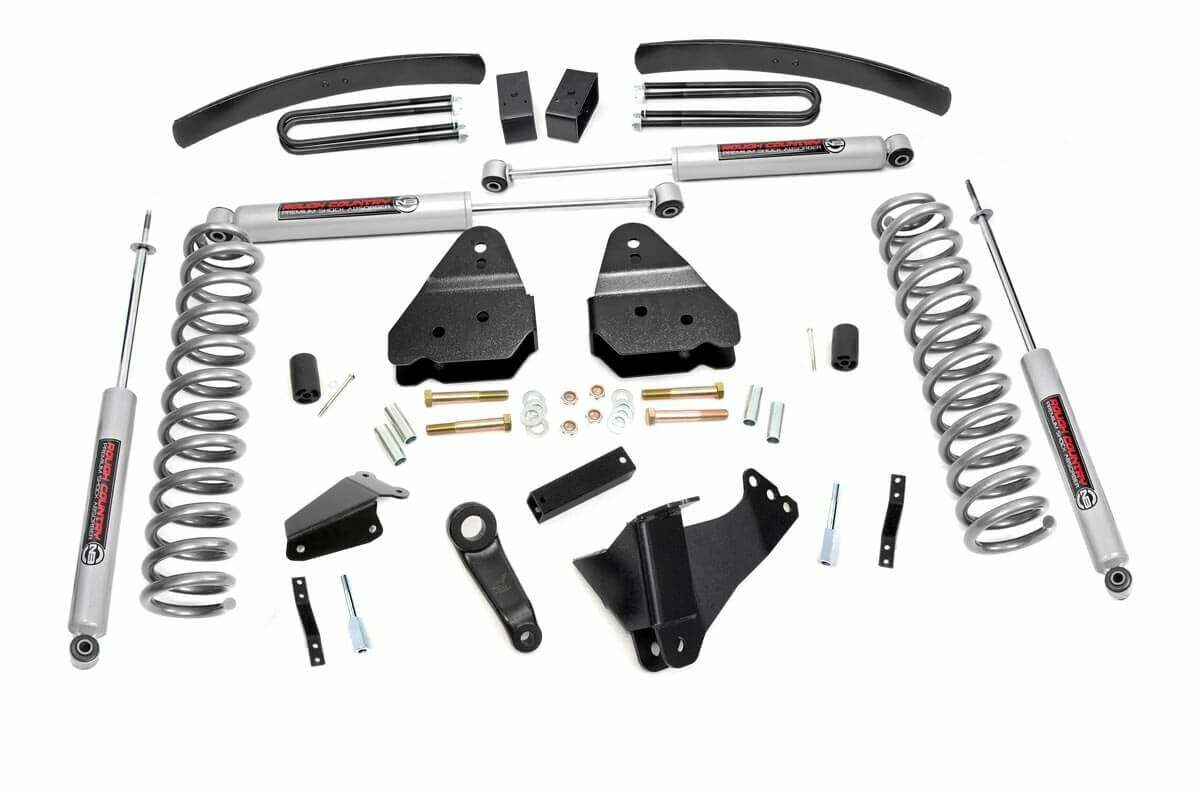 Fits Ford F-250/F-350 Super Duty 4WD (2005-2007) 6 Inch Lift Kit; Gas; 596.2