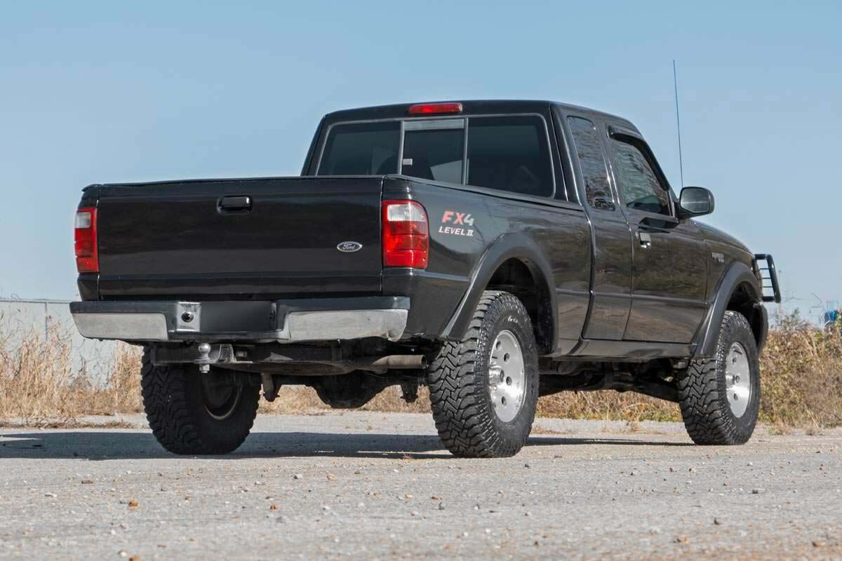 Leveling kit for 1998-2011 Ford Ranger by Rough Country