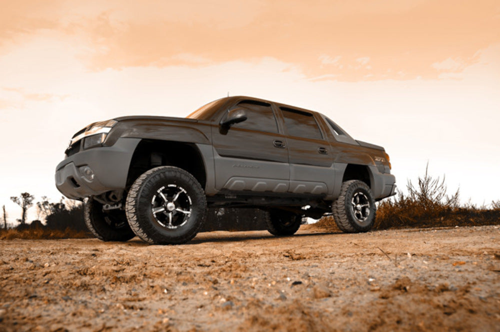 Lift kit for 2000-2006 GMC Yukon by Rough Country