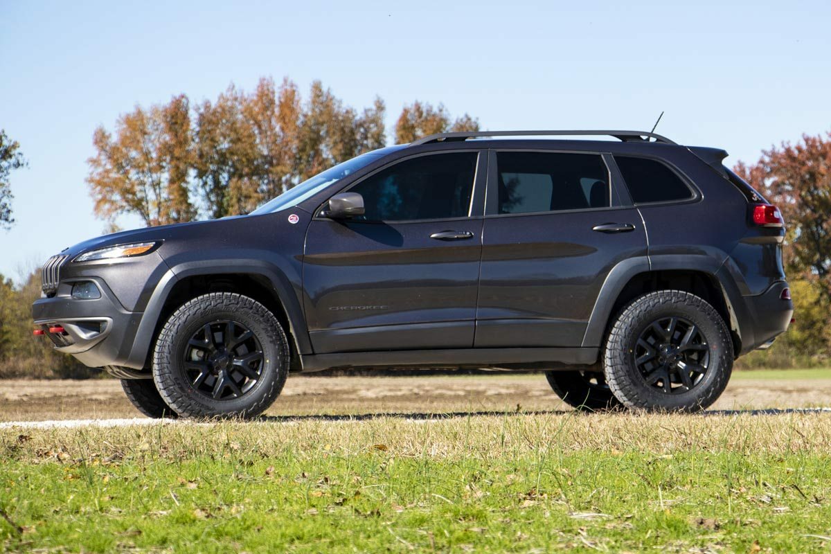 Strut for 2014-2023 Jeep Cherokee by Rough Country