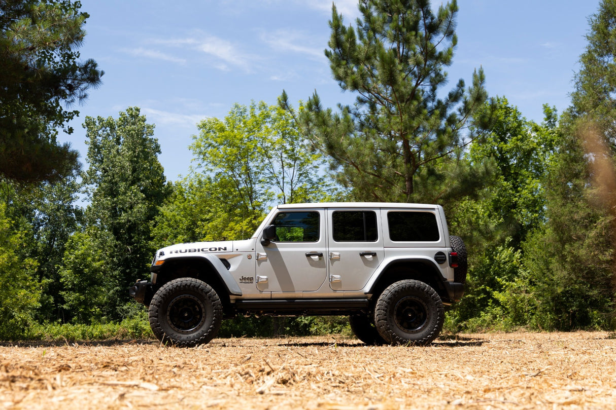 Lift kit for Jeep Wrangler by Rough Country
