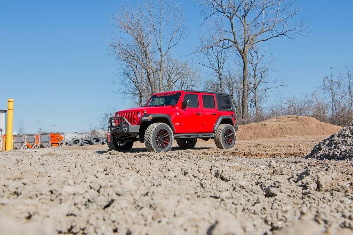 Fits Jeep Wrangler Unlimited 4WD (18-23) 3.5" Lift Kit; C/A Drop; 4-Door; 66830