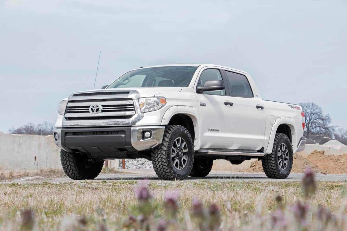 Leveling kit for 2007-2021 Toyota Tundra by Rough Country