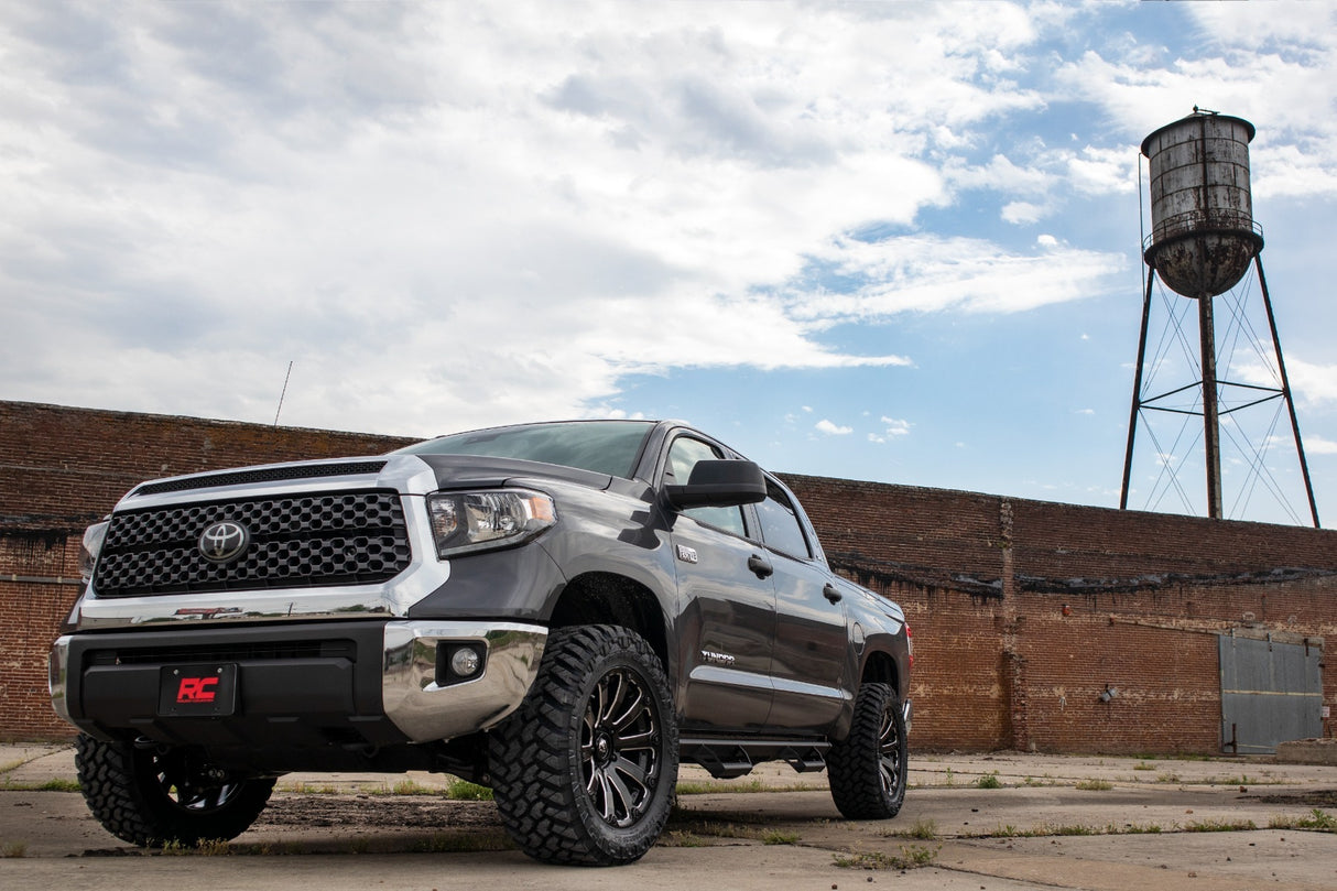 Struts for Toyota Tundra by Rough Country