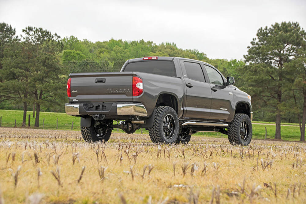 Lift kit for 2007-2015 Toyota Tundra by Rough Country