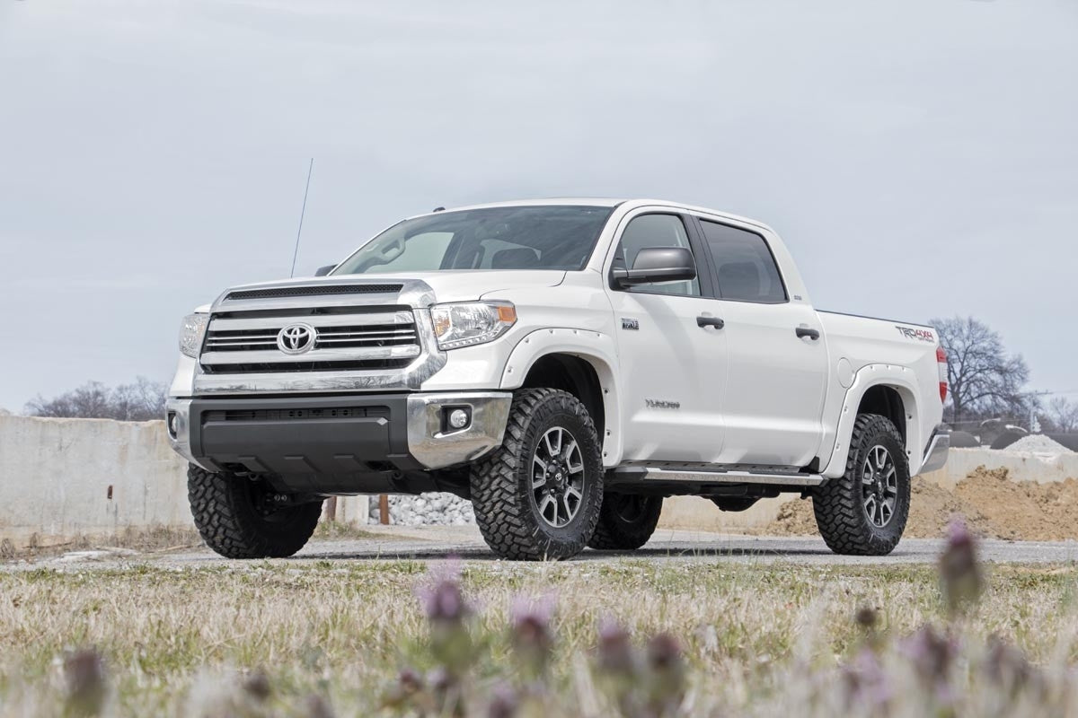 Leveling kit for 2007-2021 Toyota Tundra by Rough Country